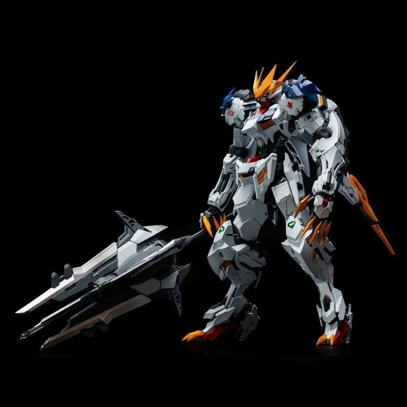【AUF LAGER】LUNAVOR MG 1/100 Wo – Model Kit Tristan Bewertung und Preis