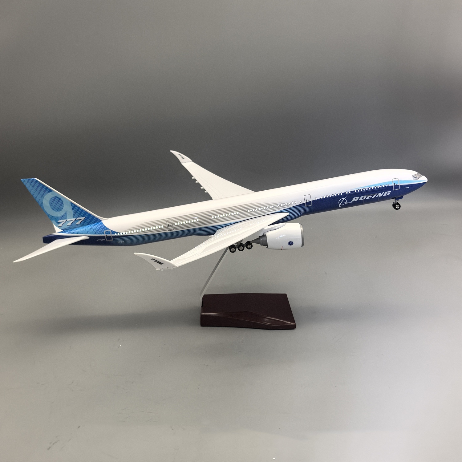 47cm 1/157 Großmaßstab Prototy – Model Kit Plane Bewertung und Preis