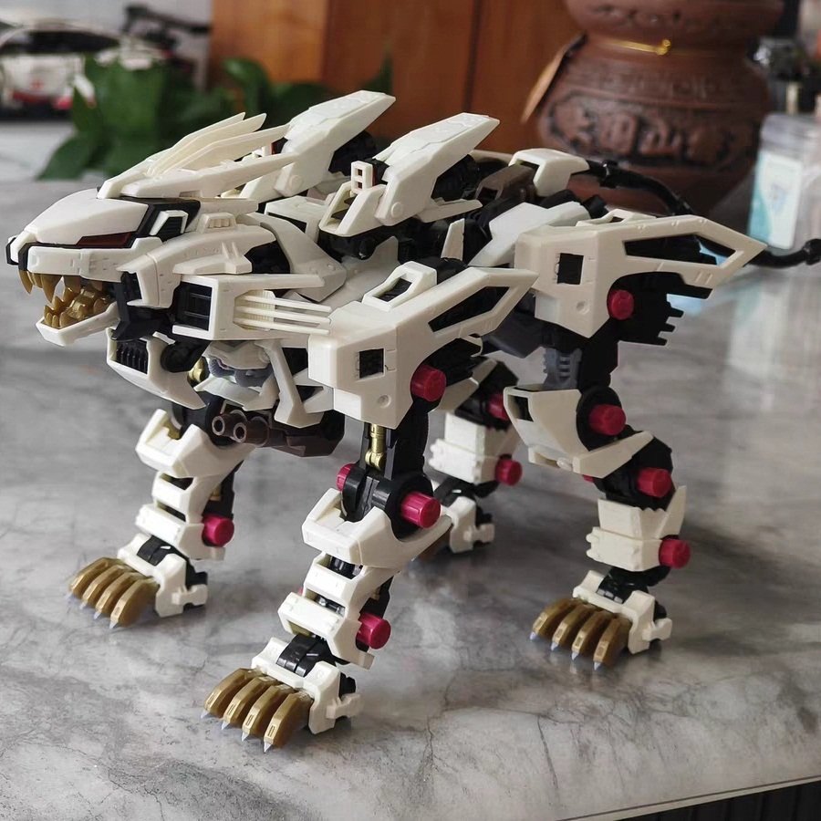 BT Bausteine ZOIDS Roboter Löw – Model Kit Zero Bewertung und Preis