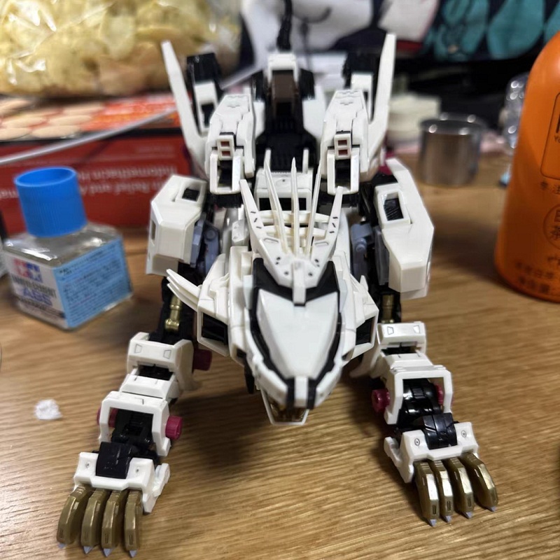 BT Bausteine ZOIDS Roboter Löw – Model Kit Zero Bewertung und Preis