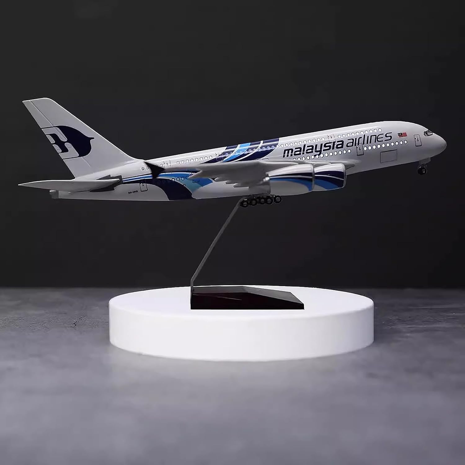 Malaysia Airlines A380 Metallf – Model Kit Plane Bewertung und Preis